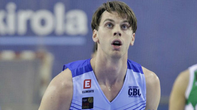 GBC RESCINDE SU CONTRATO CON MIKE CARLSON