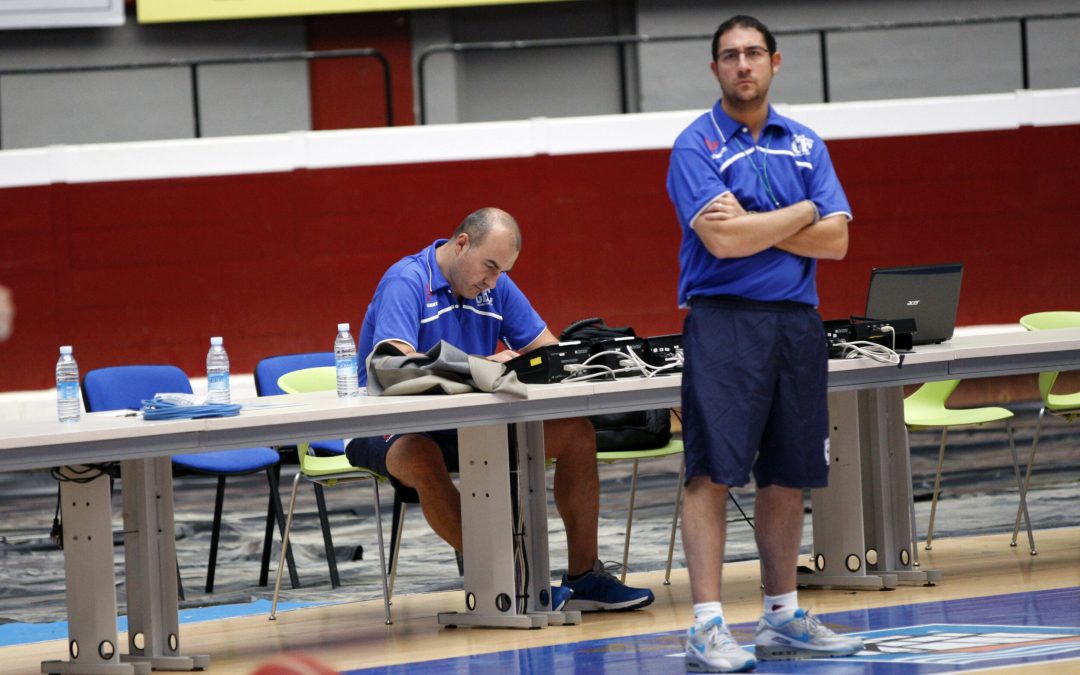 LOLO ENCINAS NUEVO ENTRENADOR DEL ACUNSA GIPUZKOA BASKET