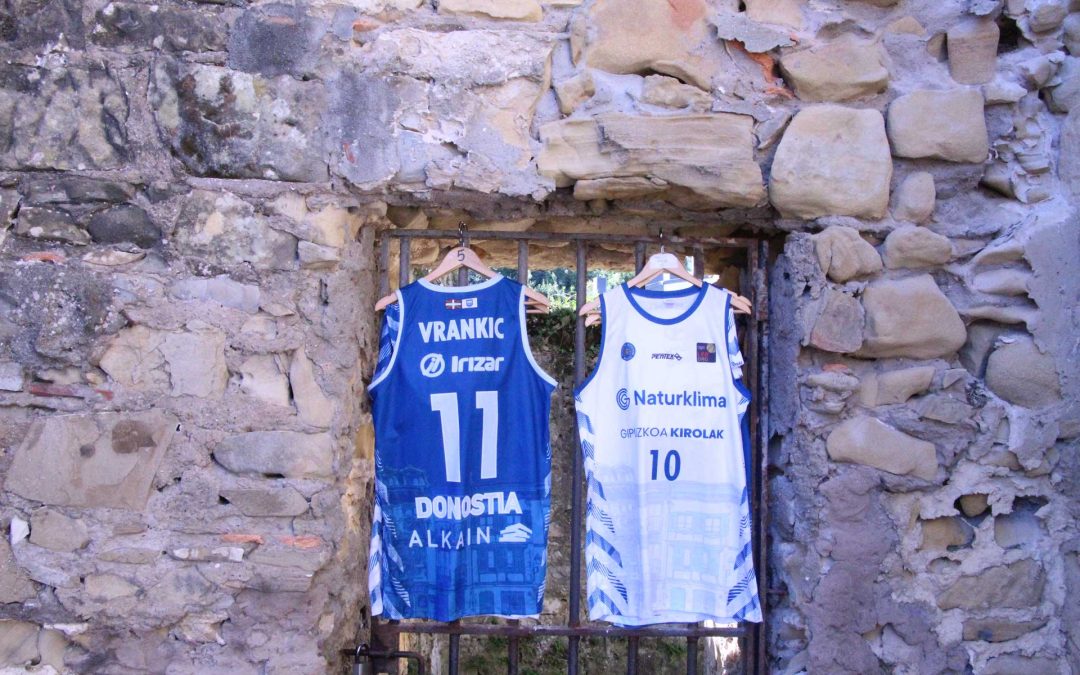 HONDARRIBIA KAMISETAN, GIPUZKOA BIHOTZEAN