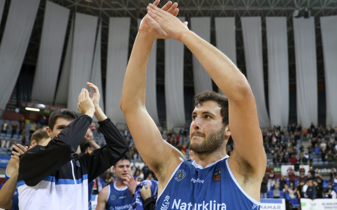 PRENTSAURREKOA | Xabi Oroz