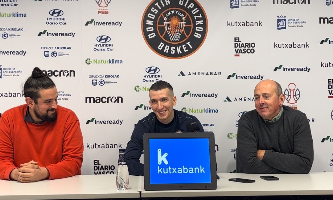 PRESENTACIÓN PETAR ARANITOVIC